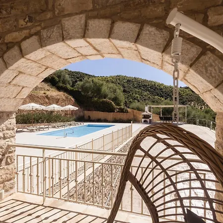 Rodina Villa Rodhina