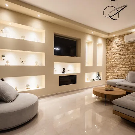 Rodina Villa *